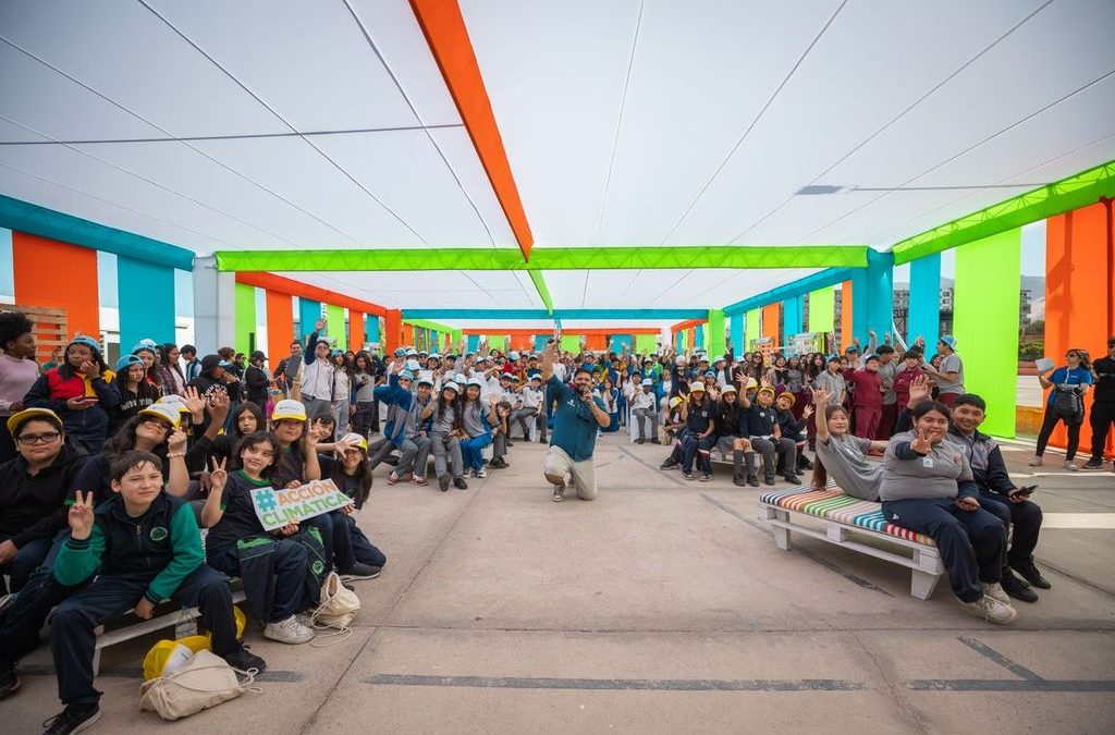 Estudiantes de Antofagasta presentan sus proyectos ambientales en la feria final del Programa Acción Climática